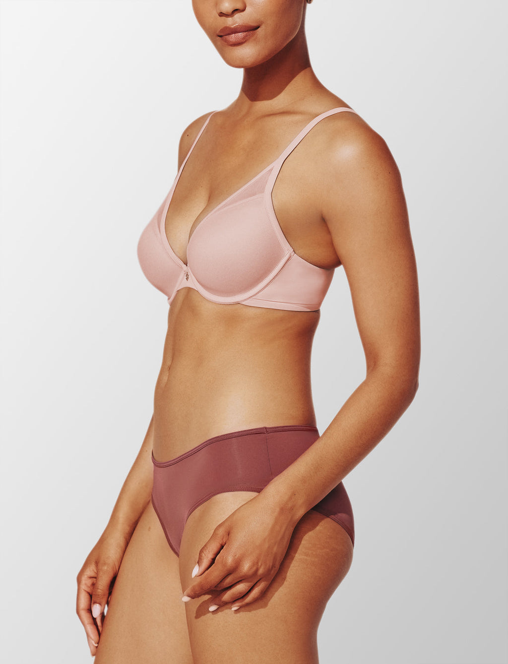 Soft Seamless No-Line Underwear Uplift Plunge Bra