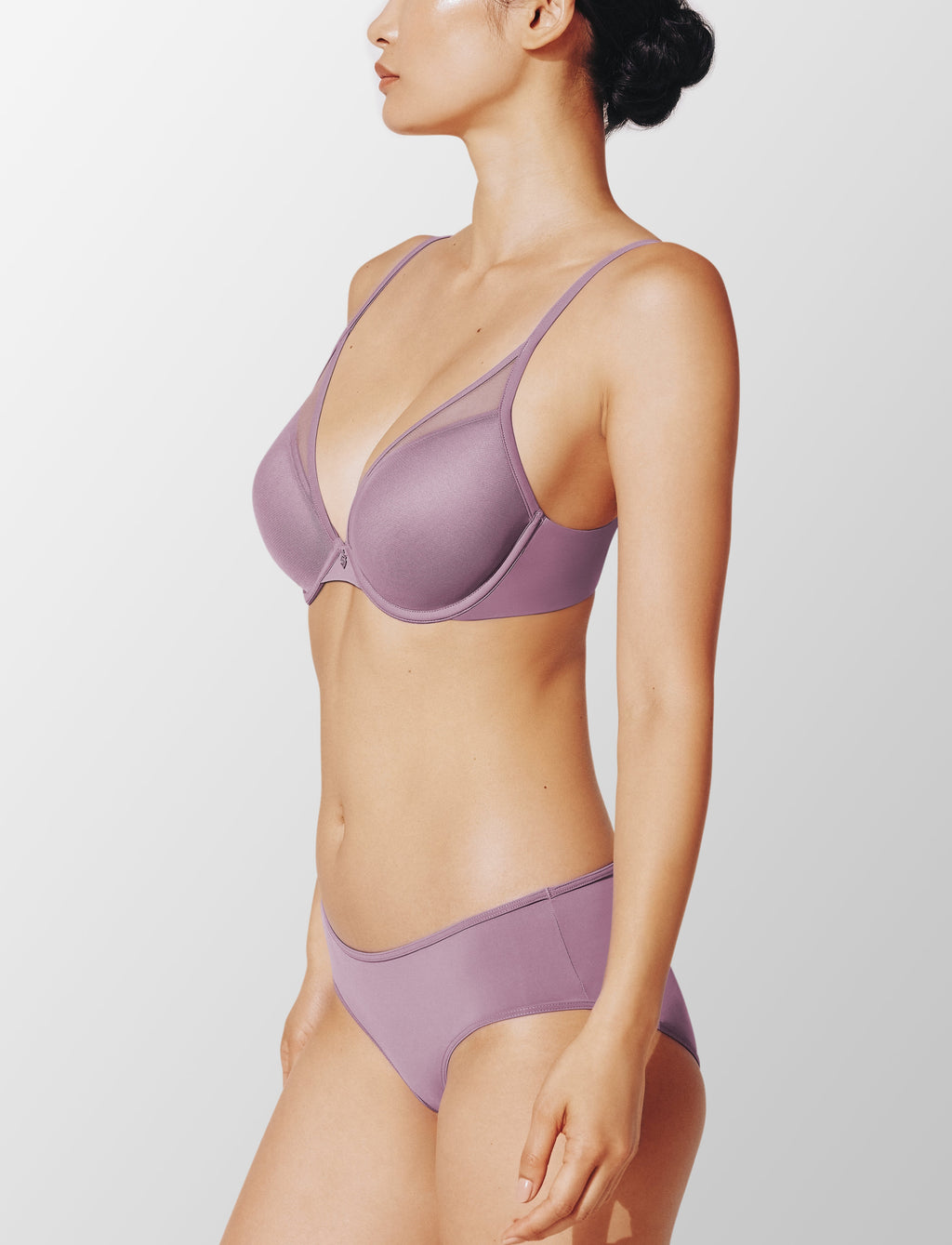 Soft Seamless No-Line Underwear Uplift Plunge Bra